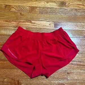 Lululemon Hotty Hot Low-Rise Lined Short 2.5" Red